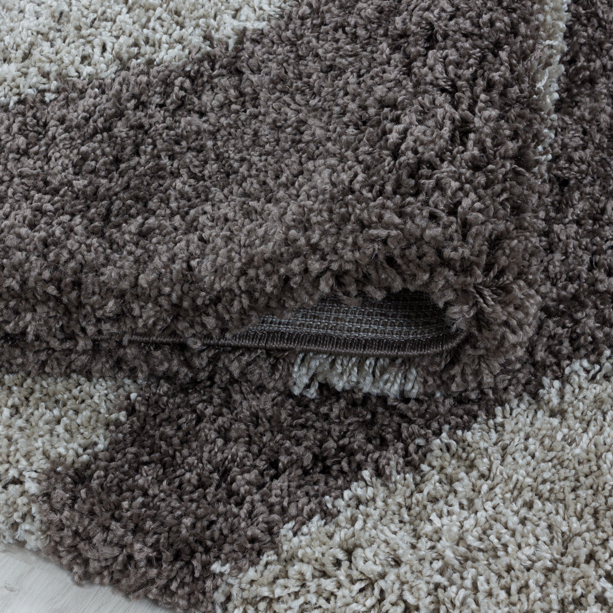 Design Hochflor Teppich Wohnzimmerteppich Dreieck Muster Abstrakt