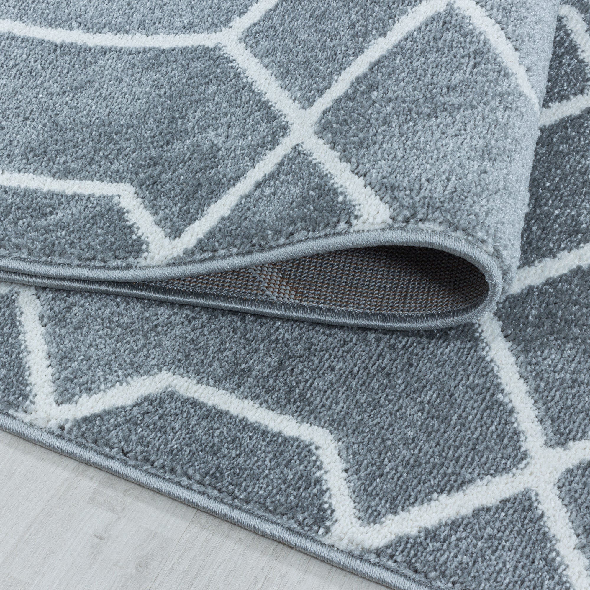 Kurzflor Teppich Set Schlafzimmer Läufer Set Zopf Design Linien 3 Teile Grau