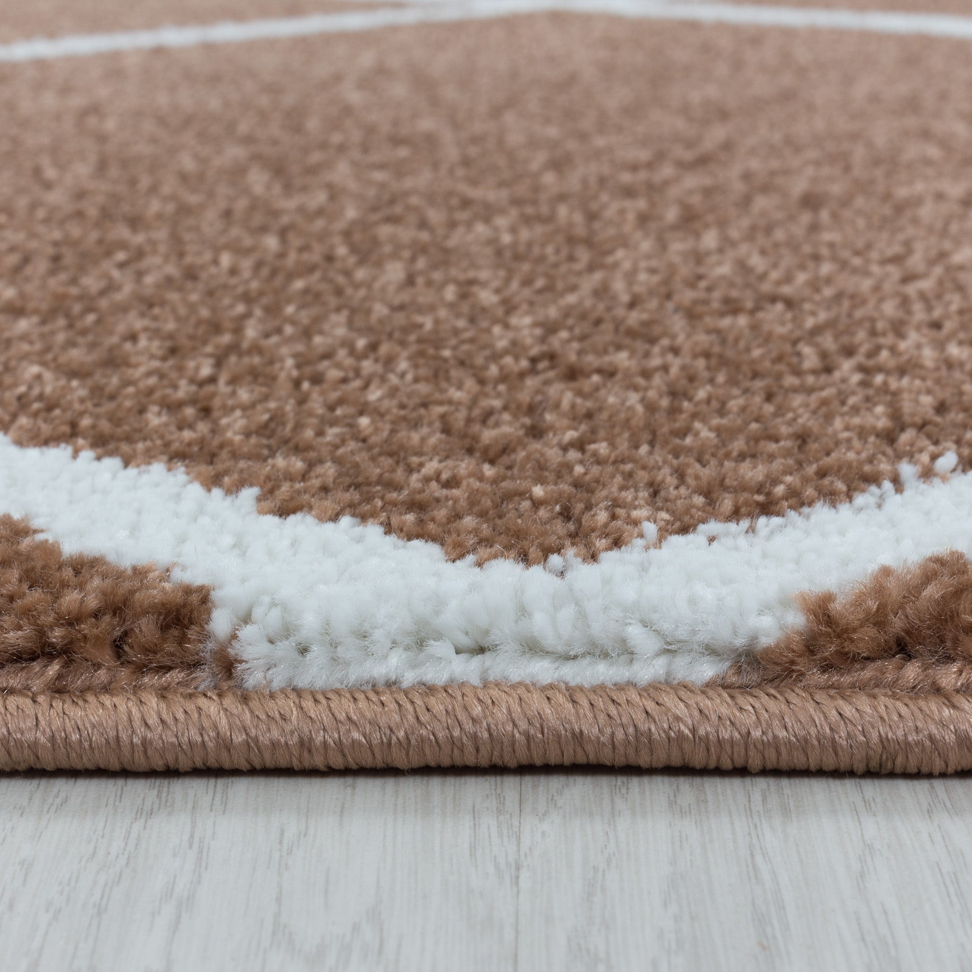 Kurzflor Teppich Terra Design Raute Modern Linien Wohnzimmerteppich Unifarben