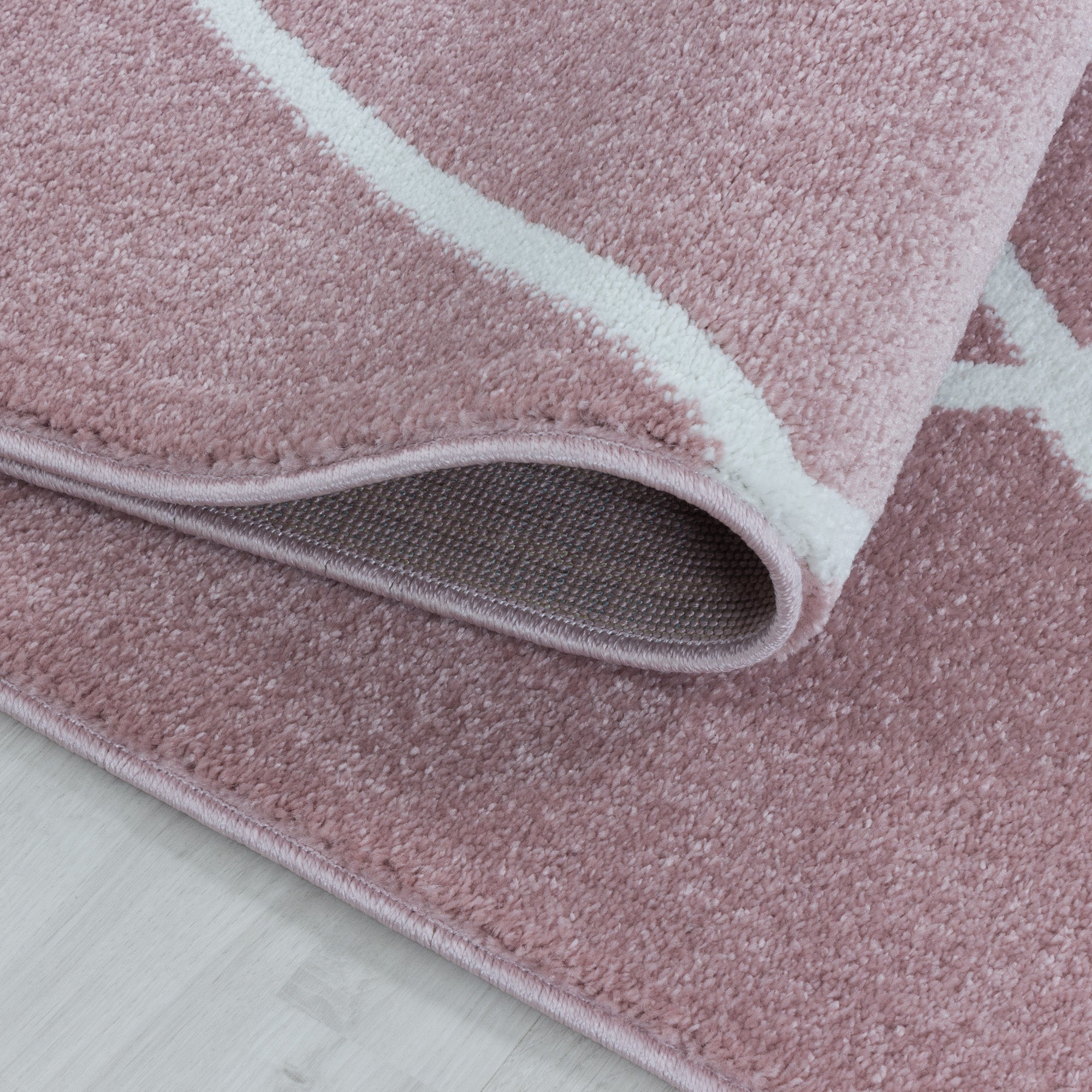 Kurzflor Teppich Bettset Rosa Design Raute Linien Wohnzimmerteppich Läuferset
