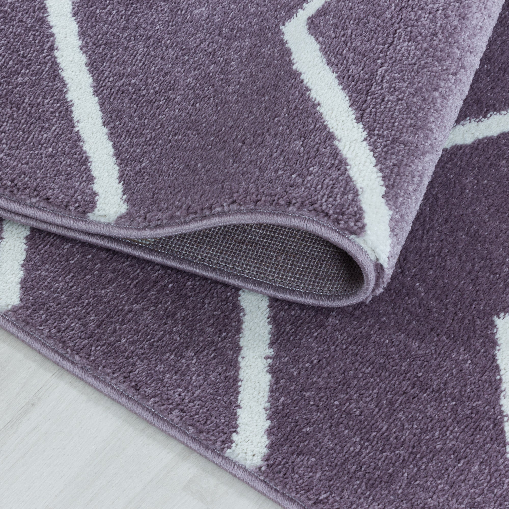 Kurzflor Teppich Bettset Lila Wellen Linien Design Wohnzimmerteppich Läuferset
